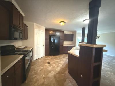 Photo 5 of 14 of home located at 2870 Highway 1 Benoit, MS 38725