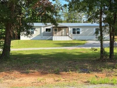 Photo 3 of 28 of home located at 8493 Pineapple Hwy Greenville, AL 36037