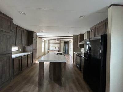 Photo 3 of 7 of home located at 53 Cotton Bayou Cir Baytown, TX 77523