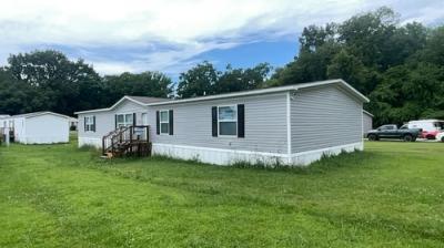 Mobile Home at 35 Blue Spruce Rd Clarksville, TN 37043