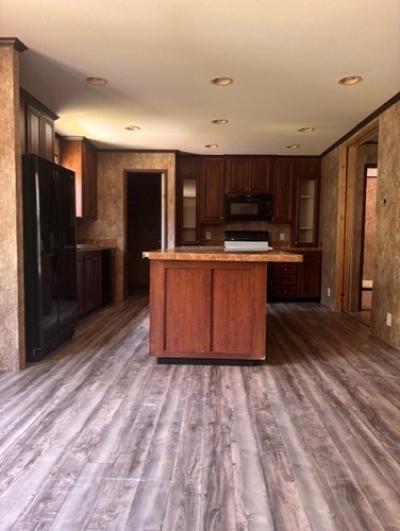 Photo 3 of 17 of home located at 8025 Diana Estates Dr E Wilmer, AL 36587
