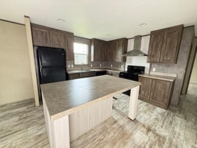 Photo 5 of 14 of home located at 12500 Aldine Westfield Rd Trlr 15 Houston, TX 77039