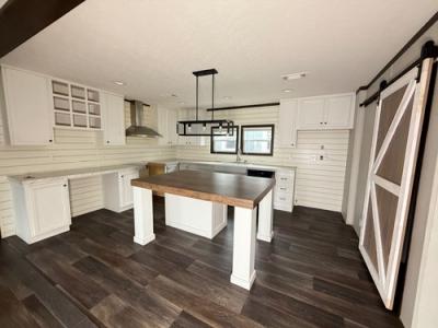 Photo 3 of 14 of home located at 22150 Tx-494 Loop New Caney, TX 77357