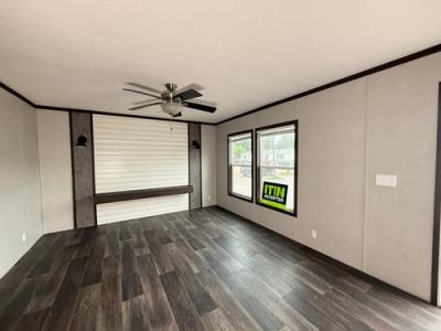 Photo 4 of 14 of home located at 22150 Tx-494 Loop New Caney, TX 77357