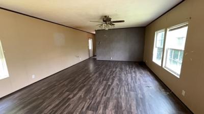 Photo 4 of 13 of home located at 8231 Route 773 Denton, KY 41132
