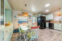 1985 Palm Harbor Manufactured Home