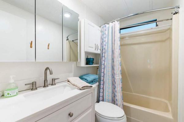 1985 Palm Harbor Manufactured Home