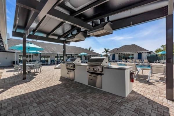 1985 Palm Harbor Manufactured Home