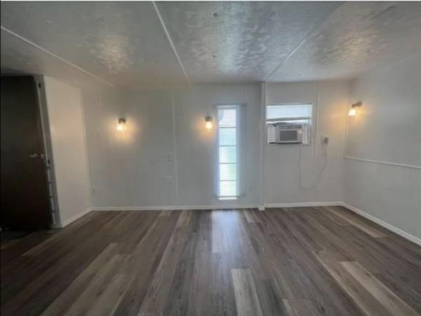 Fairmont Mobile Home
