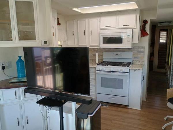 1982 CASA Manufactured Home