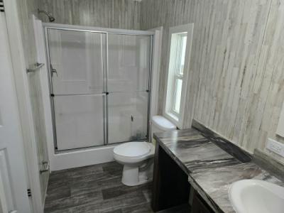 Photo 4 of 5 of home located at 1234 Reynolds Road, #216 Lakeland, FL 33801