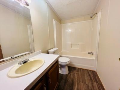Photo 5 of 9 of home located at 4287 Hanover Jackson, MI 49201