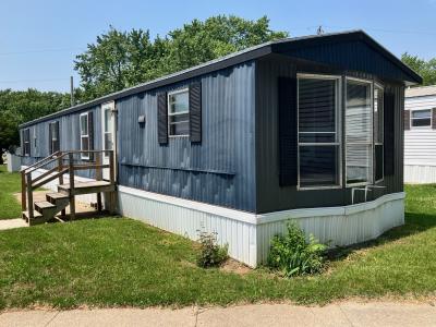 Photo 2 of 6 of home located at 920 Anchorage Rd. #53 Warsaw, IN 46580