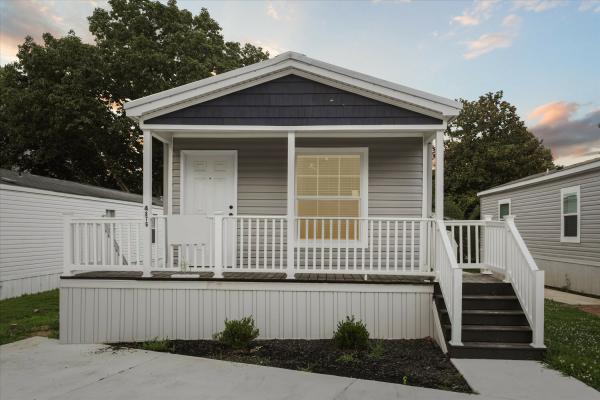 Photo 1 of 2 of home located at 4876 Chumbler Drive Memphis, TN 38128