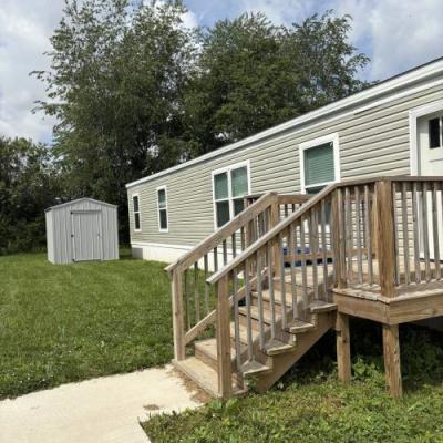 Photo 3 of 8 of home located at 315 Sycamore Loop Campbellsville, KY 42718