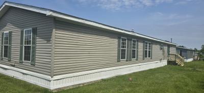 Photo 2 of 21 of home located at 16430 Park Lake Rd. #18 East Lansing, MI 48823