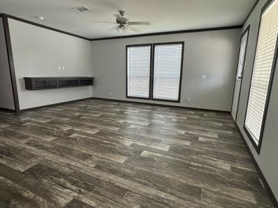 Photo 4 of 5 of home located at 20327 Fenton Place Houston, TX 77073