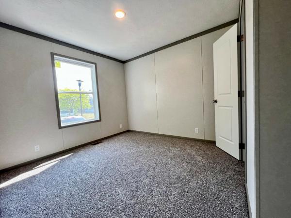 2025 Clayton 95PLH28563I Mobile Home