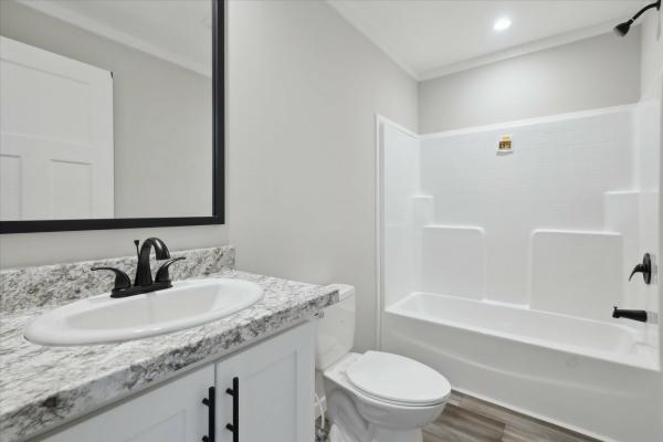 2025 Champion 74 Malone  Home