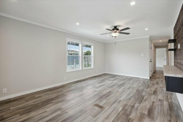 2025 Champion 74 Malone  Home