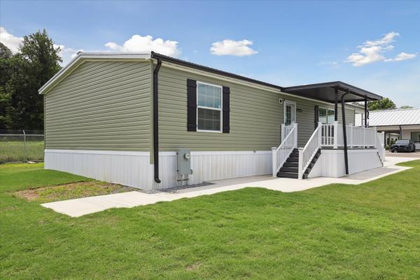 2025 Champion 74 Malone  Home