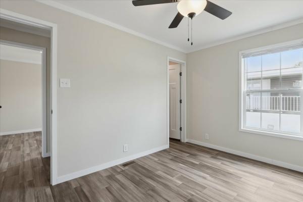 2025 Champion 76 Malone  Home