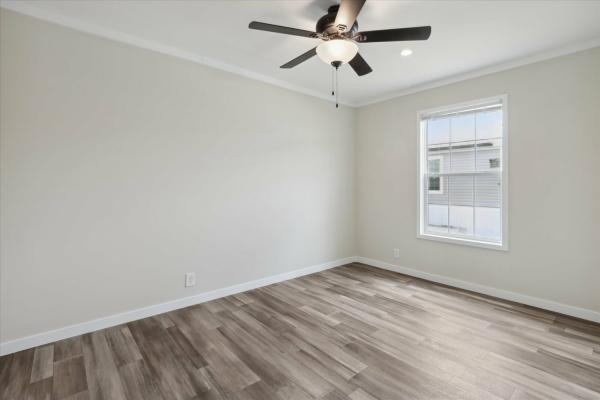 2025 Champion 76 Malone  Home