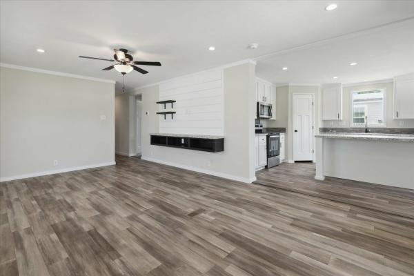 2025 Champion 76 Malone  Home