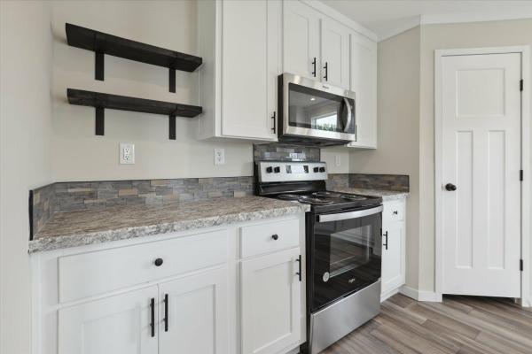 2025 Champion 76 Malone  Home