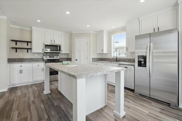 Photo 1 of 2 of home located at 4053 Hinge Gate Lane Memphis, TN 38128