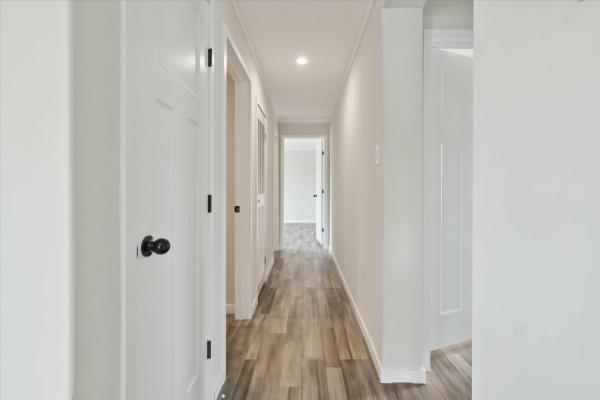 2025 Champion 76 Malone  Home