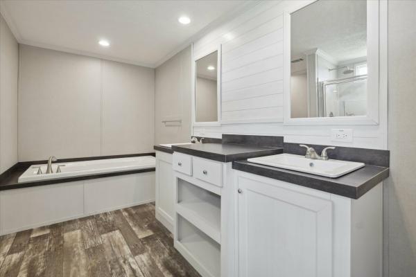 2025 Clayton 77 Savannah Living  Home