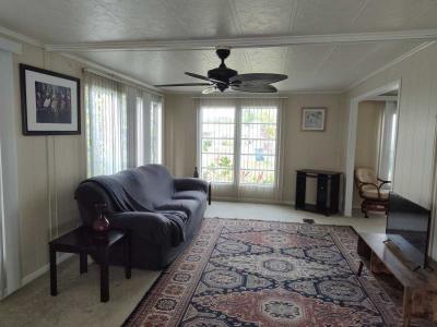 Photo 4 of 8 of home located at 8775 20th St. Lot 804 Vero Beach, FL 32966