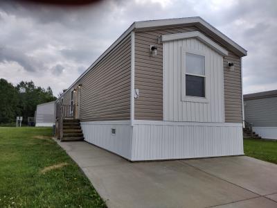 Mobile Home at 142 Pine Bluff Rd. Flint, MI 48504