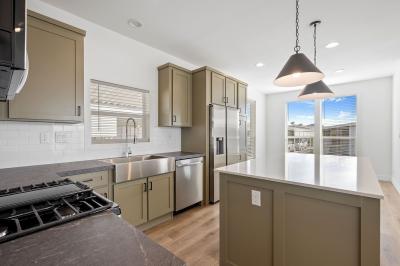 Photo 2 of 18 of home located at 5002 W Florida Ave, #405 Hemet, CA 92545