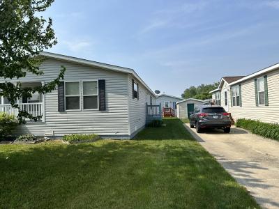 Photo 3 of 7 of home located at 19459 Homestead Lane Gibraltar, MI 48173