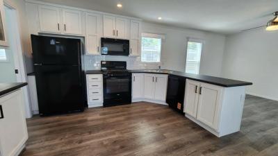 Photo 4 of 11 of home located at 6655 Jackson Rd Lot 349 Ann Arbor, MI 48103
