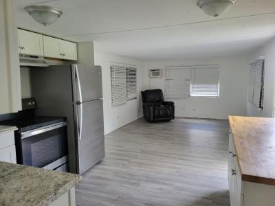 Photo 5 of 19 of home located at 38 Boxwood Ave Palmetto, FL 34221