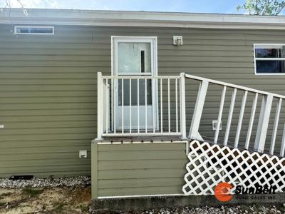 Photo 4 of 41 of home located at 5700 Oakridge Drive, Lot 59 Homosassa, FL 34448
