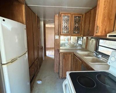 Photo 2 of 6 of home located at 12073 Emory Oak Loop P17 Thonotosassa, FL 33592