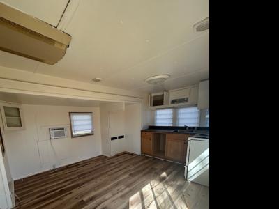 Photo 3 of 8 of home located at 12073 Emory Oak Loop P4 Thonotosassa, FL 33592