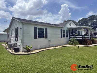 Photo 3 of 26 of home located at 198 Orchid Drive Fruitland Park, FL 34731