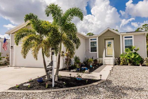 Photo 1 of 2 of home located at 19240 Potomac Cir #696 North Fort Myers, FL 33903