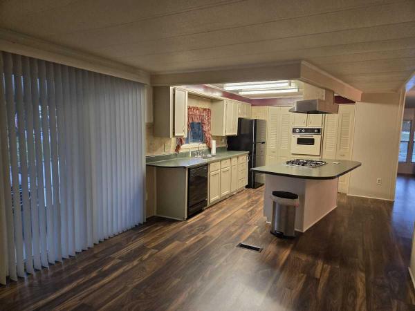 1980 CELT Manufactured Home
