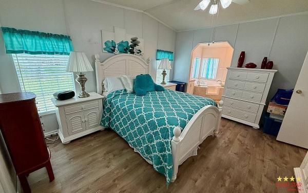 1992 Palm Harbor  Home