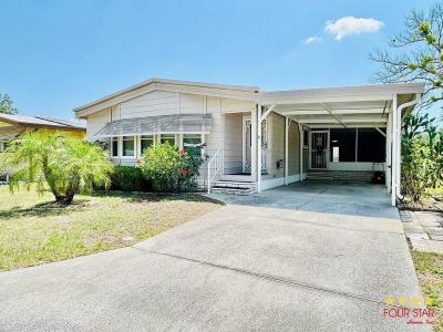 Mobile Home at 28944 Hubbard St Leesburg, FL 34748