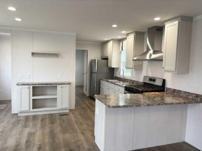 Mobile Home at 2055 Manor Court North Vernon, IN 47265