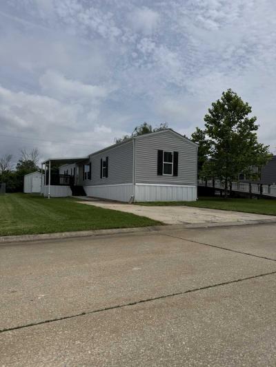 Mobile Home at 581 Aspen Dr Old Monroe, MO 63369