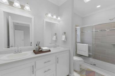 Photo 5 of 41 of home located at 237 Foxwood Lane Naples, FL 34112