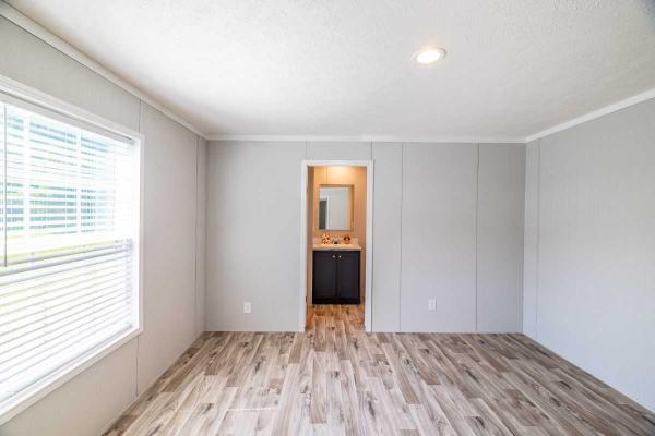 2024 Fleetwood Economy  Manufactured Home